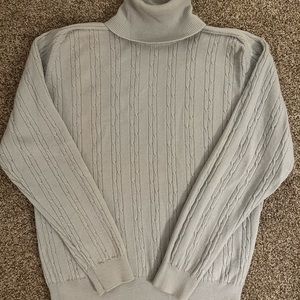 Liz Claiborne size medium, gray turtleneck, Liz Claiborne Merino wool turtleneck